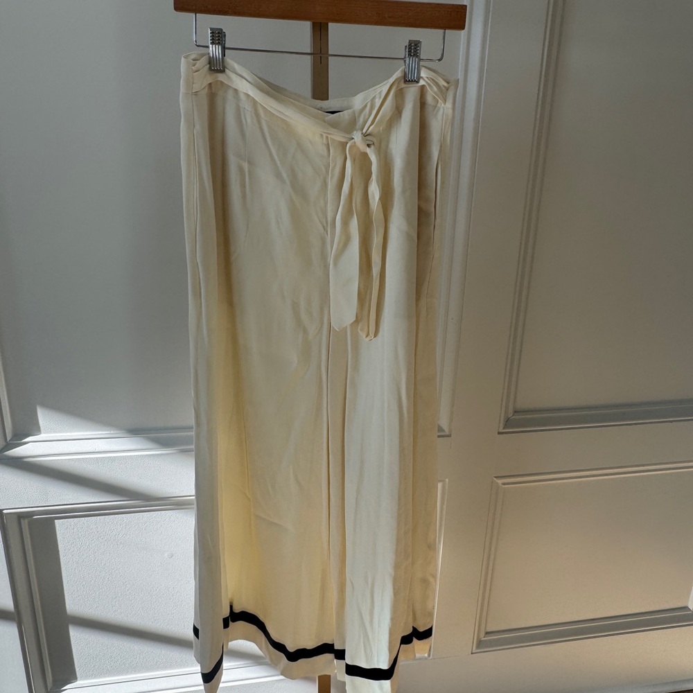 Polo Ralph Lauren Women’s Wide Leg Pants Cream Tie Waist Black Trim Size 8 Satin